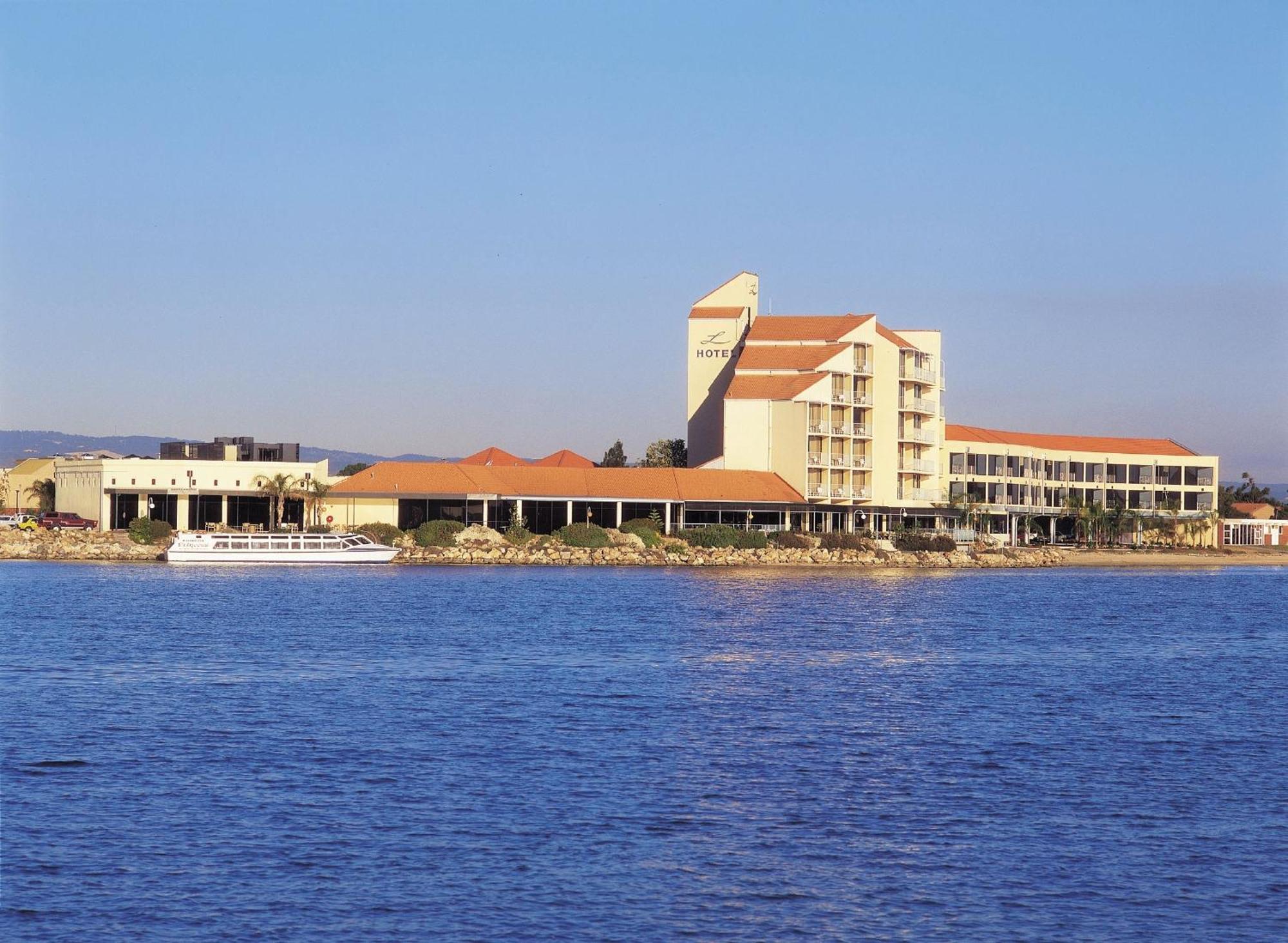 אדלייד Lakes Hotel מראה חיצוני תמונה