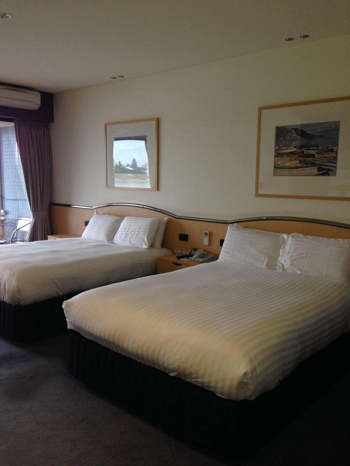 אדלייד Lakes Hotel מראה חיצוני תמונה