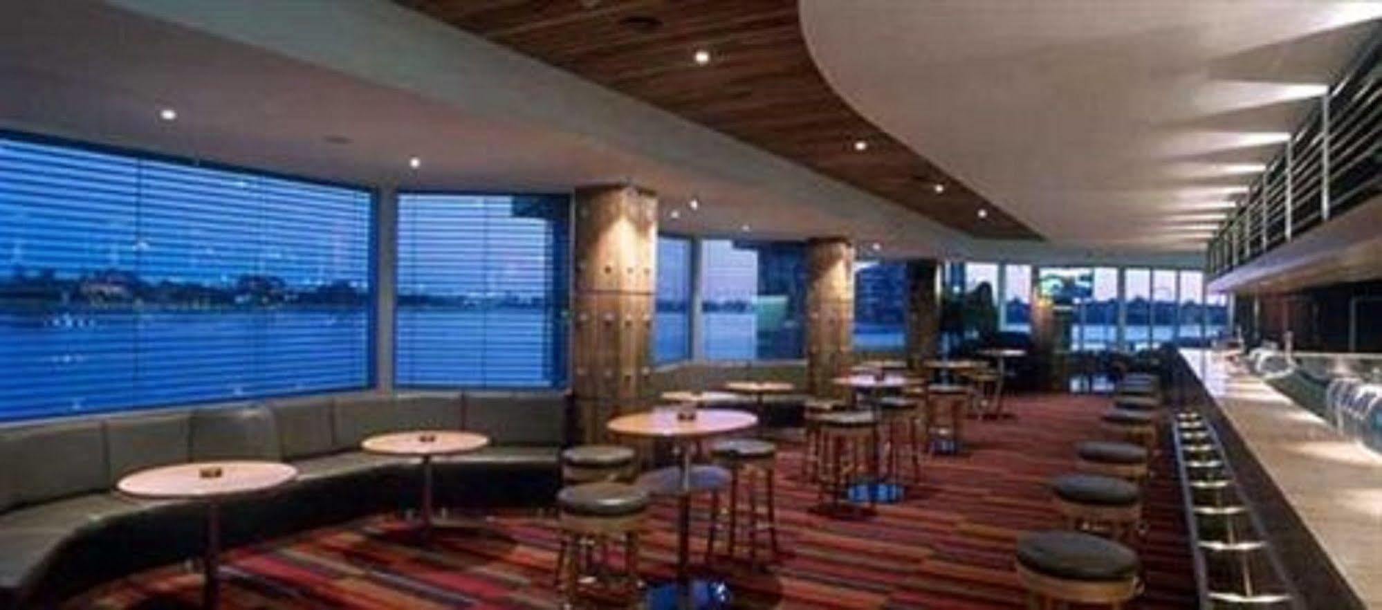 אדלייד Lakes Hotel מראה חיצוני תמונה