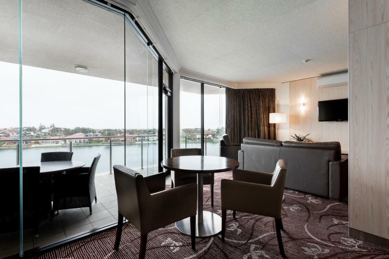 אדלייד Lakes Hotel מראה חיצוני תמונה